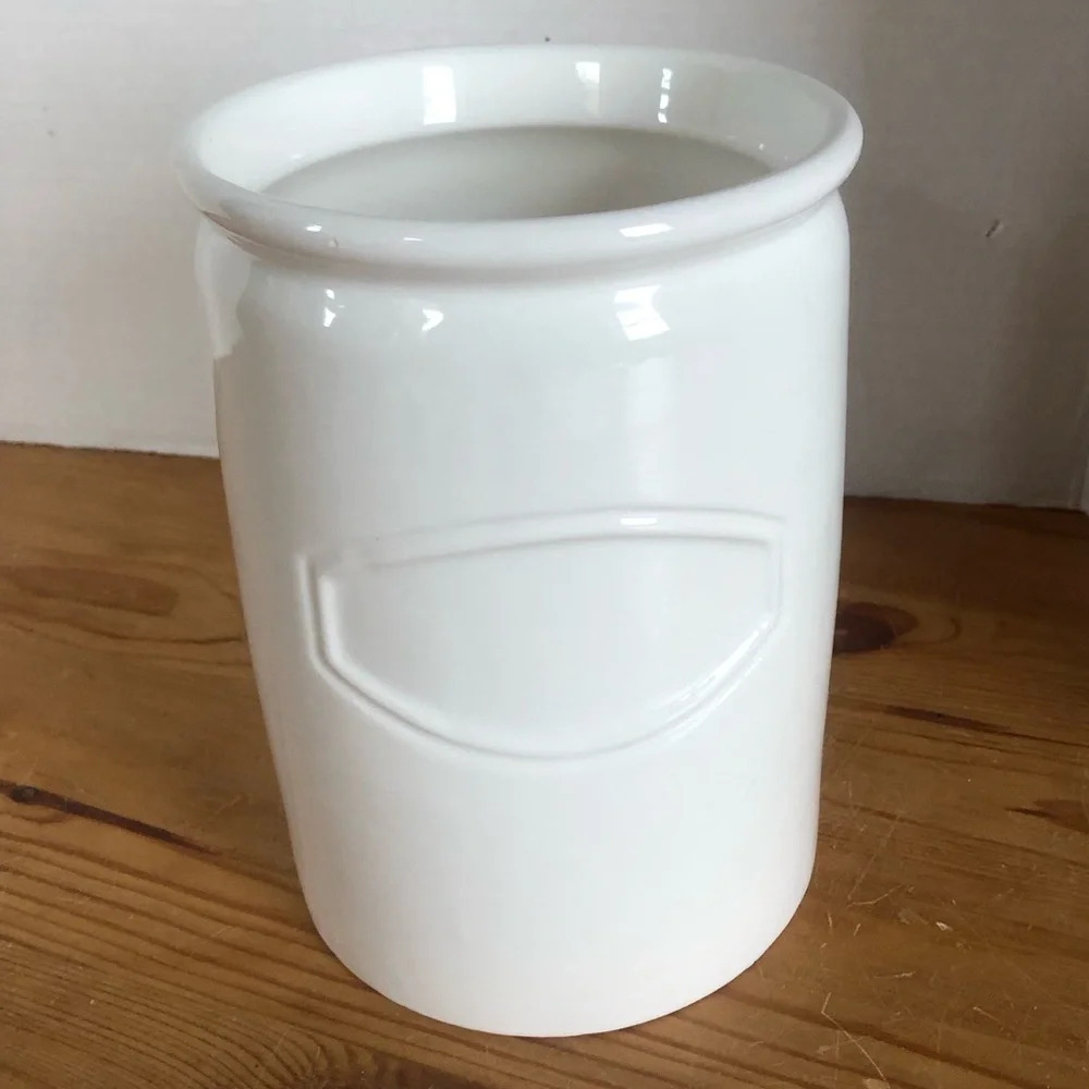 Farmhouse Ceramic Utensil Holder